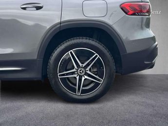 Mercedes-Benz EQB AMG Line