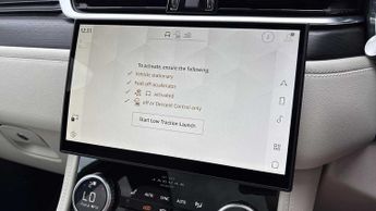 Jaguar F-PACE R-Dynamic HSE Black 90th Anniversary Edition
