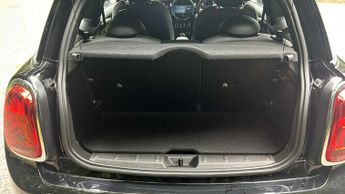 MINI Hatchback Cooper S Level 2