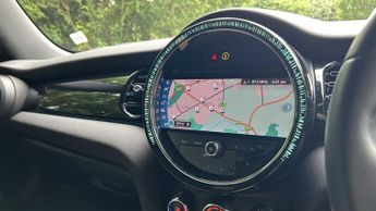 MINI Hatchback Cooper S Level 2