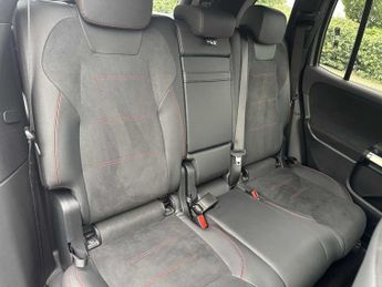 Mercedes-Benz EQB AMG Line Executive