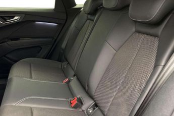 Audi Q4 S Line
