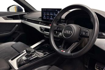 Audi A4 S Line