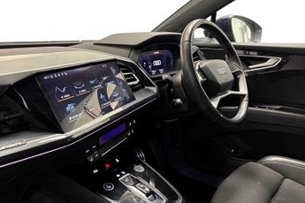 Audi Q4 S Line