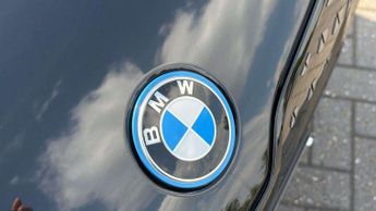 BMW Ix1 Shadow Edition