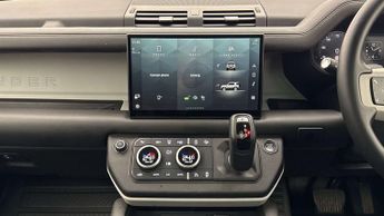 Land Rover Defender X-Dynamic HSE