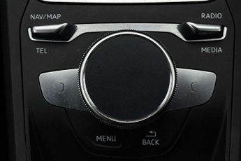 Audi Q2 S Line