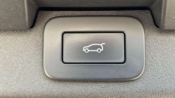 Land Rover Discovery R-Dynamic SE