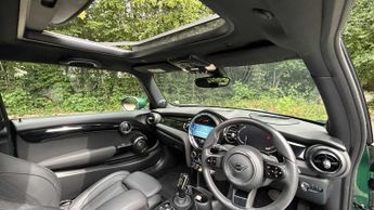MINI Hatchback Cooper S Level 3