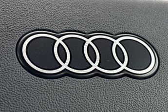 Audi Q4 Black Edition
