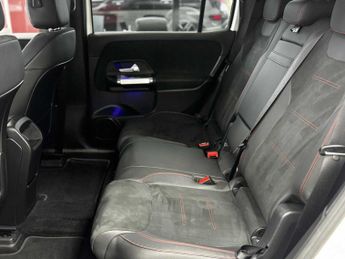 Mercedes-Benz EQB Urban Edition