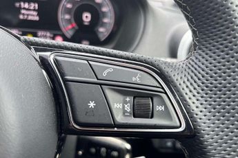 Audi Q2 S Line
