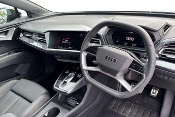 Audi Q4 Black Edition