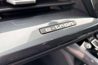 Audi Q4 Black Edition