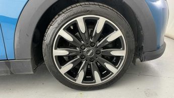 MINI Hatchback Cooper Exclusive