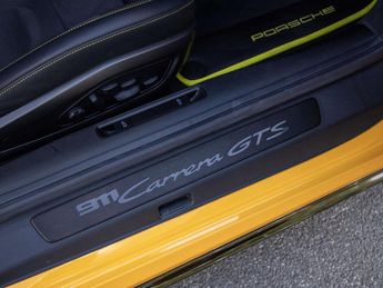 Porsche 911 [992] Carrera Coupe 