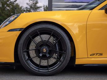 Porsche 911 [992] Carrera Coupe 