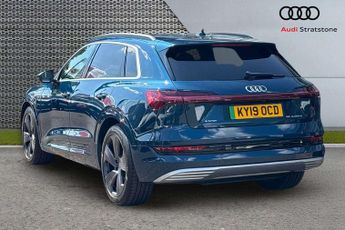 Audi E-Tron 