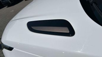 Land Rover Range Rover Velar Dynamic HSE