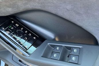 Audi Q6 Black Edition