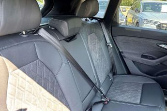 Audi Q6 Black Edition