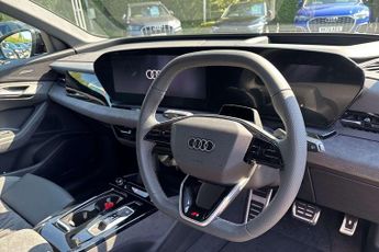 Audi Q6 Black Edition