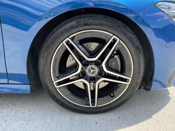 Mercedes-Benz Cla AMG Line
