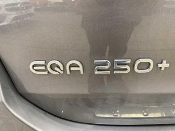 Mercedes-Benz EQA AMG Line