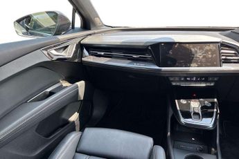 Audi Q4 S Line