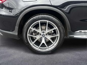 Mercedes-Benz GLC AMG Line