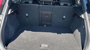 Volvo Xc40 R DESIGN