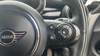 MINI Hatchback Cooper S Level 2