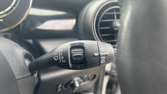 MINI Hatchback Cooper S Level 2