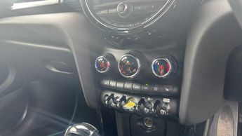 MINI Hatchback Cooper S Level 2