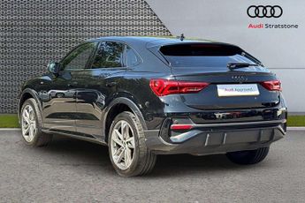 Audi Q3 Black Edition