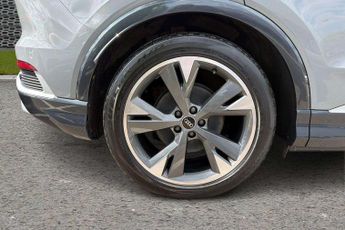 Audi Q4 S Line