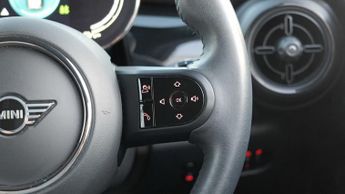 MINI Hatchback Cooper S Level 2