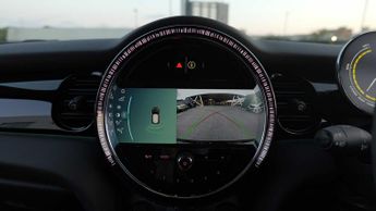 MINI Hatchback Cooper S Level 2