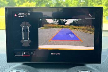 Audi Q2 S Line