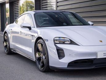 Porsche Taycan 