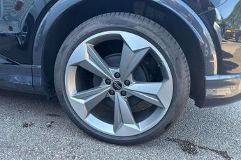 Audi Q4 Black Edition