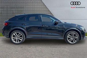 Audi Q3 Black Edition