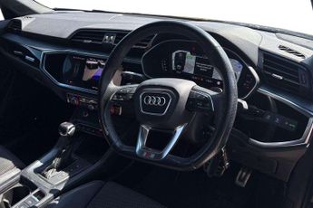 Audi Q3 Black Edition