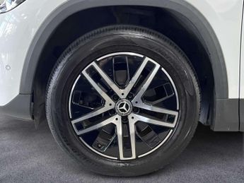 Mercedes-Benz GLA Sport