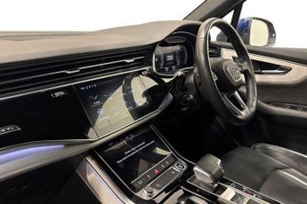 Audi Q7 S Line