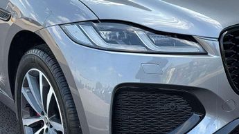 Jaguar F-PACE R-Dynamic SE Black