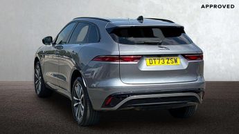Jaguar F-PACE R-Dynamic SE Black