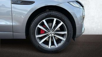 Jaguar F-PACE R-Dynamic SE Black
