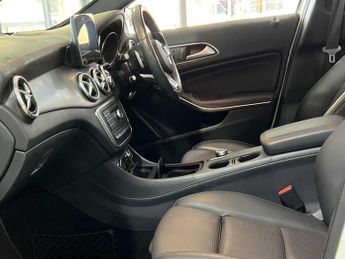 Mercedes-Benz GLA AMG Line