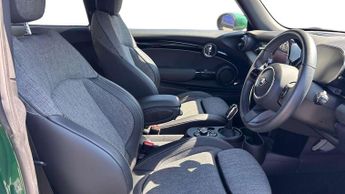 MINI Hatchback Cooper S Level 2